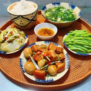 Tìm gấp chị phụ việc nhà Tân Phú – Lương 11 triệu