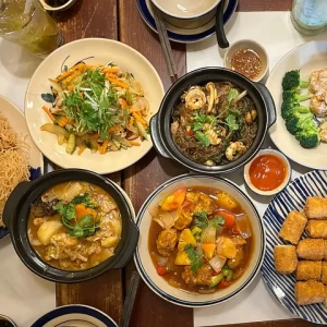 Cần Liền Chị Giúp Việc Nhà Dưới 50 Tuổi Hiền Lành