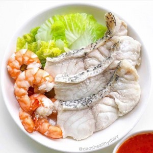 Công việc chăm bé  đi về Phú Nhuận: