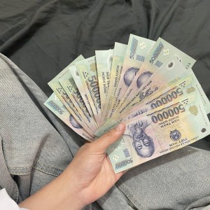 Em Đang Muốn Tìm Chị Hiền Lành Biết Giúp Việc Nhà