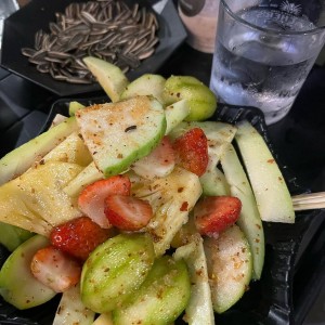 TUYỂN CÔ GIÚP VIỆC NHÀ Ở LẠI QUẬN 8