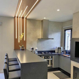 Nhà 4 người ở Quận 2 tuyển chị giúp việc bao ăn ở lại.