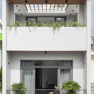 Em tuyển gấp 1 chị điều dưỡng chăm bà lương 15 triệu