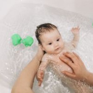 CẦN TUYỂN CHỊ CHĂM EM BÉ SƠ SINH : 0978609760 ( có zalo)