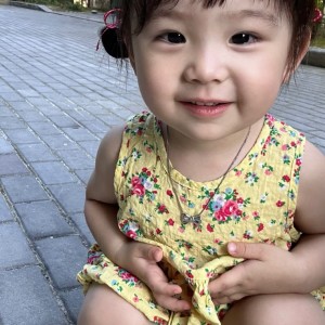 Em cần tìm gấp chị chăm em bé đi làm ngay : 0978609760