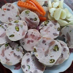 Cần Tuyển Gấp Chị Nấu Ăn Cho 5 Công Nhân Làm Chả Tại Nhà Bè : 0978609760