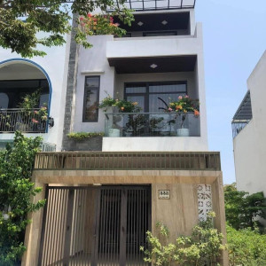 TUYỂN CÔ CHĂM BÀ Ở QUẬN 3 LƯƠNG 13 TRIỆU