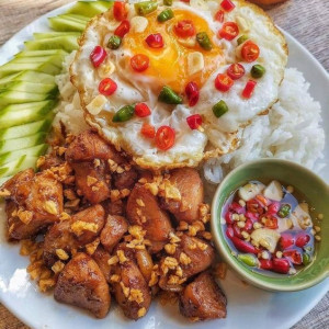 Quận 1 tìm chị dưới 45 tuổi giúp việc nhà