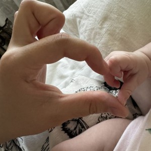 TÌM CÔ CHĂM BÉ 5 THÁNG – BAO ĂN Ở, LƯƠNG 11 TRIỆU