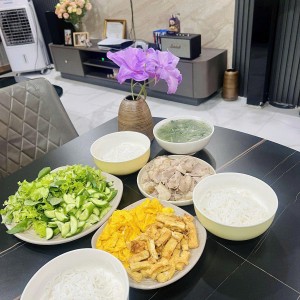 Công việc nhà em đang muốn tìm chị chịu khó