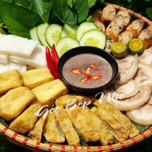 Đường Huỳnh Tấn Phát Quận 7 cần tìm chị chăm bé