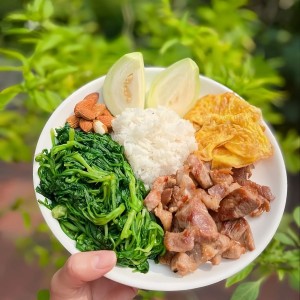 TUYỂN GẤP CHỊ GIÚP VIỆC ĐI VỀ QUẬN 10 LƯƠNG 9 TRIỆU