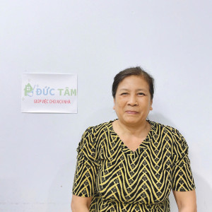 Cô Kiễn, sinh năm 1977, quê quán Cà Mau. - Công việc mong muốn: Giúp việc nhà, phụ chăm bé.