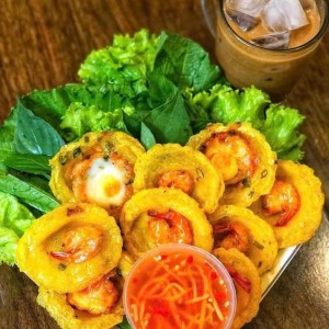 NHÀ 1 TRIỆT 1 LẦU TÌM CÔ GIÚP VIỆC LƯƠNG 11 TRIỆU