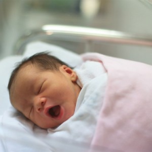 Cần tuyển gấp cô chăm sơ sinh tại Biên Hòa