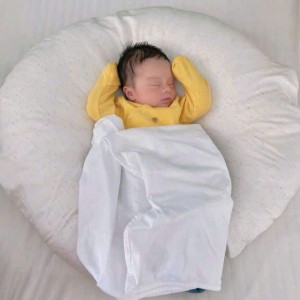 CHỊ NÀOF THÍCH EM BÉ TÌM VIỆC CHĂM BÉ LIÊN HỆ: 0906906537 ( CÓ ZALO)