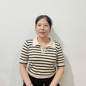 Chị Hoài, sinh năm 1973, quê Nghệ An, mong muốn: chăm bé, giúp việc nhà