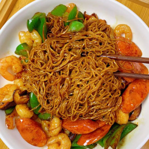 TUYỂN CÔ GIÚP VIỆC Ở CHUNG CƯ Urbal Green quận Thủ Đức lương 12 triệu