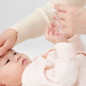 CẦN GẤP CHỊ CHĂM SÓC BÉ BAO ĂN Ở LẠI