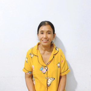 Chị Hiếu, sinh năm 1971, quê ở Thừa Thiên Huế - Công việc mong muốn: Chăm Bé Phụ Việc Nhà