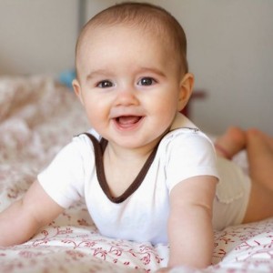 Lương 12 triệu / tháng cần Tuyển gấp chị chăm em bé 5 tháng tại Quận Tân Bình : 0978609760