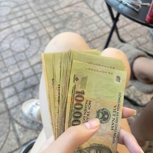 Vợ chồng em đang tìm chị chuyên giúp việc nhà Quận 6