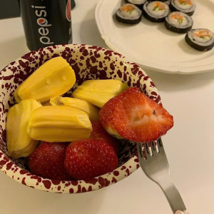 Hiện Em Mong Muốn Tìm Chị Đến Dọn Dẹp Nấu Ăn