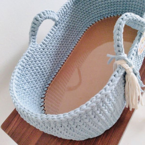 CẦN GẤP 1 CÔ CHĂM MẸ VÀ BÉ, ĂN Ở LẠI BÌNH THẠNH LƯƠNG 9TR