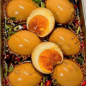 Lương 9 triệu Tìm gấp một cô về làm nội trợ trong gia đình có 4 người