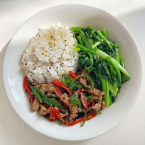 TÌM CÔ GIÚP VIỆC NHÀ Ở QUẬN TÂN PHÚ LƯƠNG 11 TRIỆU.