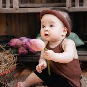 Cần Gấp cô chăm bé 2th, phụ việc nhà ăn ở lại làm tại Bình Chánh