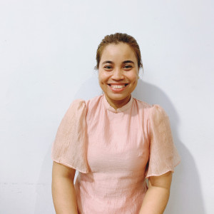 Chị Linh – năm 1996 – quê: miền Tây Tìm việc: Giúp việc nhà, phụ chăm bé