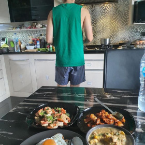 Tìm Chị Giúp Việc Bao Ăn Ở Tại Phú Nhuận.