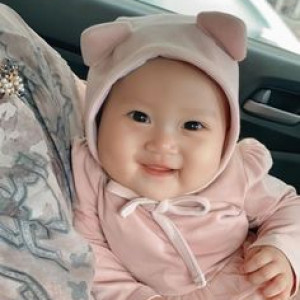 CHỦ NHẬT EM CẦN GẤP BẢO MẪU CHĂM BÉ 8 THÁNG TUỔI TẠI QUẬN TÂN BÌNH