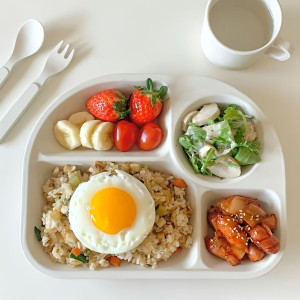 Gia đình em cần cô giúp việc nhà ở quận Tân Phú lương 11 triệu