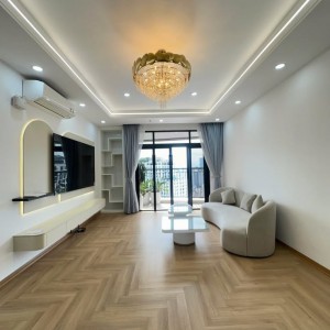 Cần Tuyển Gấp Chị Giúp Việc Nhà Chung Cư