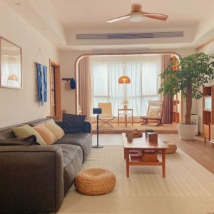 Tuyển gấp chị giúp việc nhà tại quận 2.