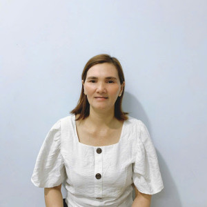 Chị Nguyễn Thị Diệu Phúc Năm sinh: 1978 Quê quán: Gia Lai tìm việc làm