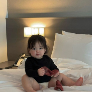 TUYỂN CÔ CHĂM EM BÉ Ở LẠI LƯƠNG 12 TRIỆU