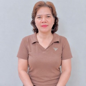 Cô Cúc Quê Miền Trung Hiền Lành Chịu Khó Tìm Việc Làm Lâu Dài : 0906906537 ( Có Zalo)