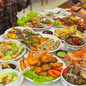 Cần gấp chị giúp việc nhà nấu ăn ngon làm ăn ở lại tại Thủ Đức