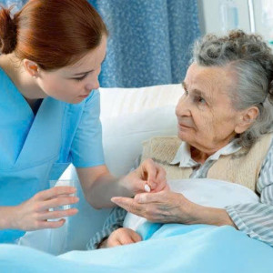 🍀EM TUYỂN GẤP 1 CHỊ ĐIỀU DƯỠNG CHĂM BÀ LƯƠNG 15 TRIỆU Ở QUẬN 2