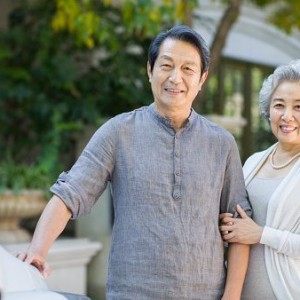 Lương 10 triệu Tìm 1 cô chăm bà