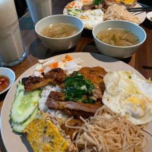 Tìm chị phụ quán cơm tại Bình Tân