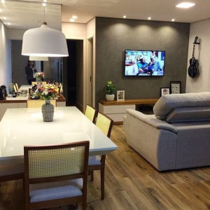 Nhà chung cư ở quận 1 cần chị giúp việc bao ăn ở lại.