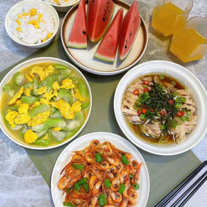 Em Tìm Gấp 1 Chị Về Phụ Nấu Cơm, Lau Dọn Nhà Cửa, Ở Quận Gò Vấp.