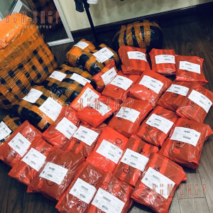 Cần tuyển gấp chị phụ xưởng may quần áo nhận ở lại tại quận 8