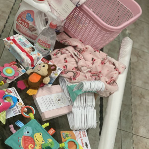 Gia đình mình cần tìm người chăm bé 8 tháng ở quận 2 lương 11 triệu ạ