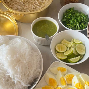 Trong Hôm Nay Em Cần Chị Đến Nhà Nội Trợ