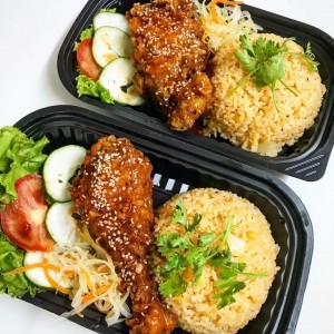 Cần tuyển chị phụ quán cơm tại Bình Chuẩn - Bình Dương lương 9 triệu